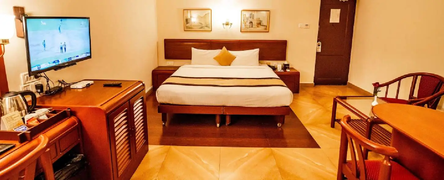 hotel img