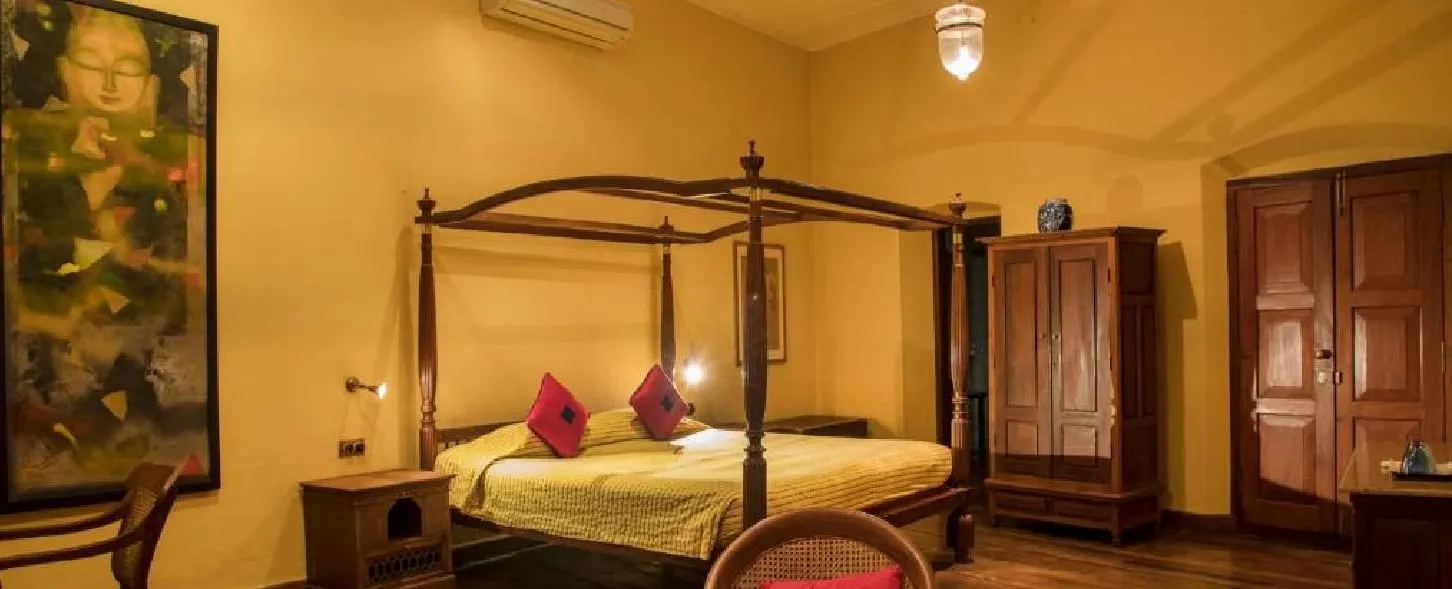 hotel img