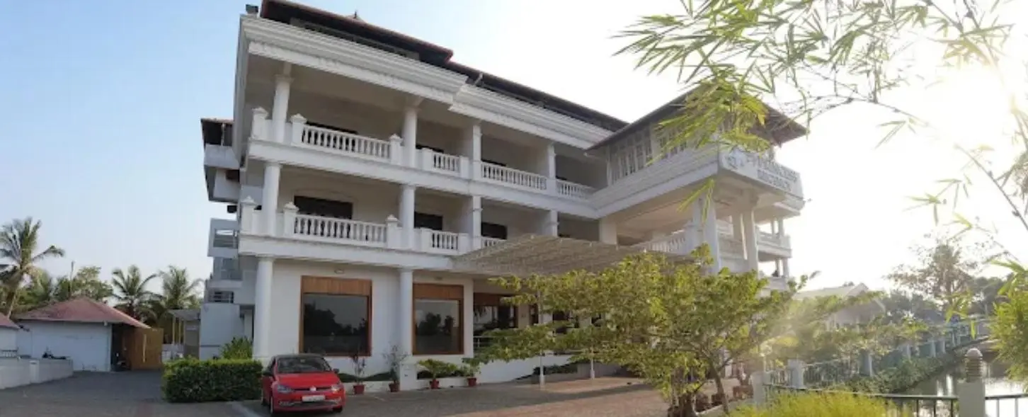 hotel img
