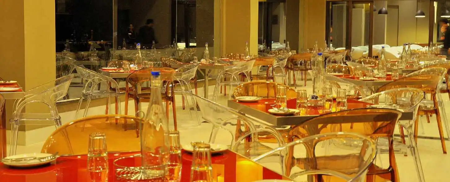hotel img