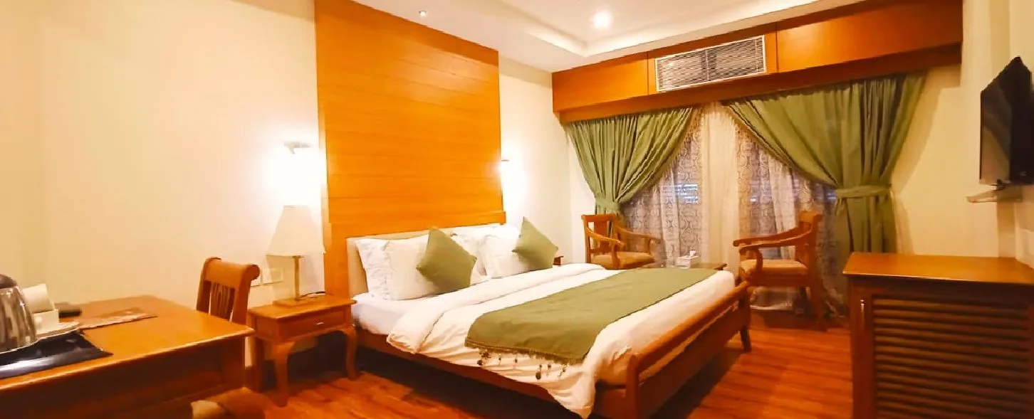 hotel img