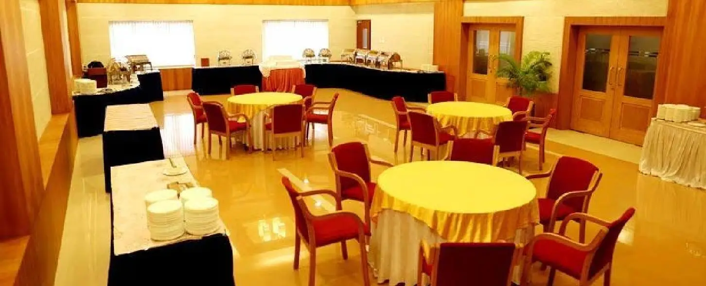 hotel img