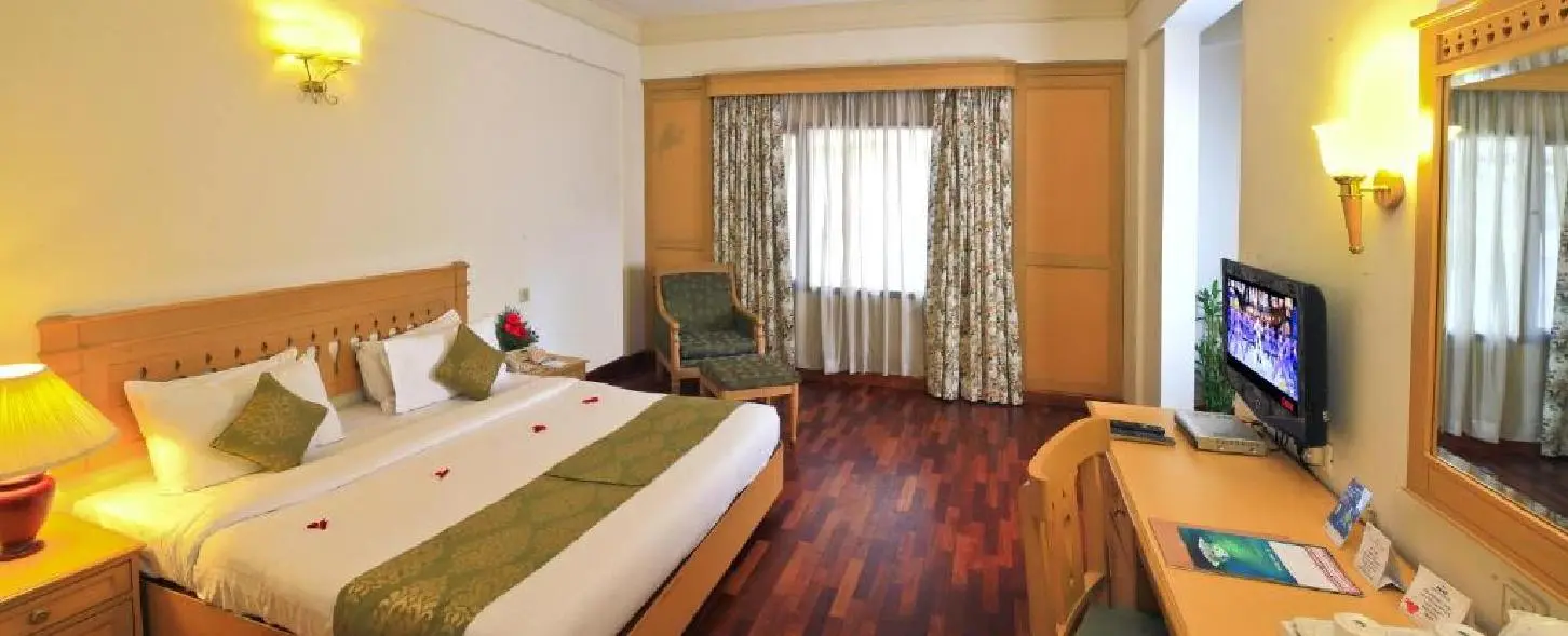 hotel img
