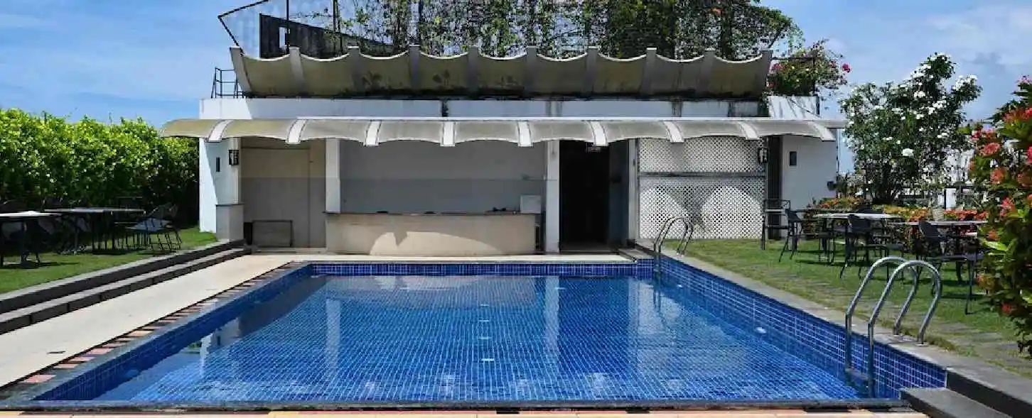 hotel img