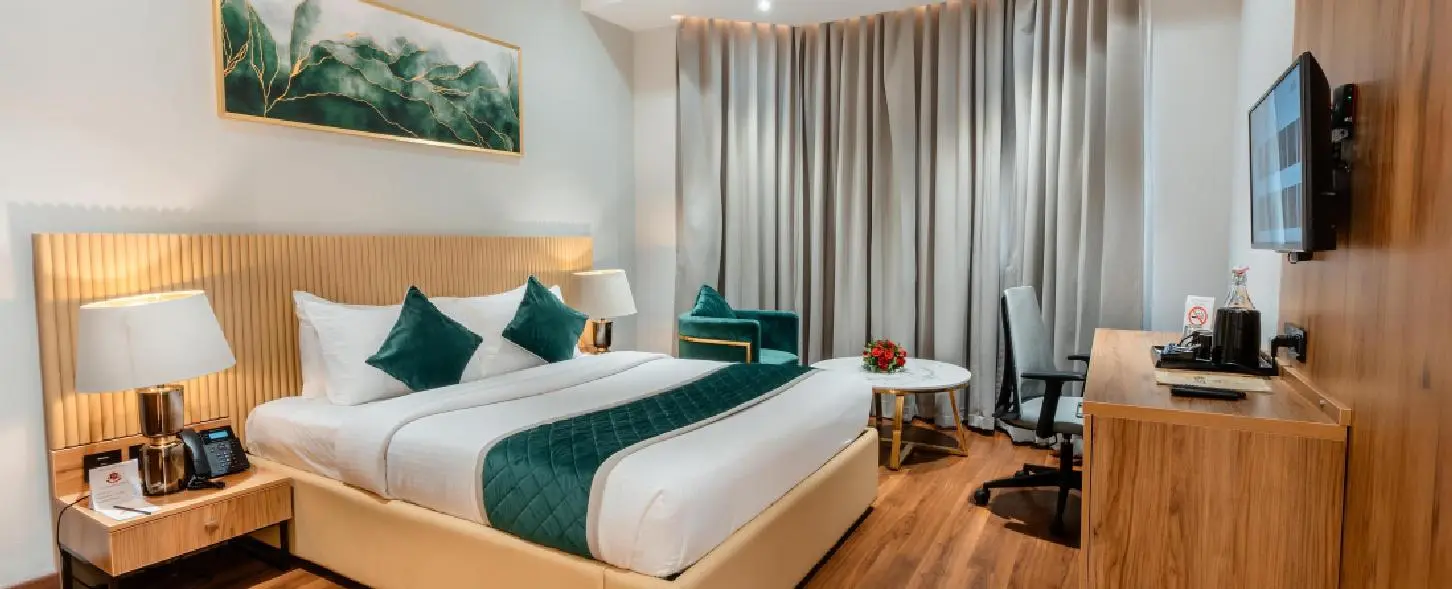 hotel img