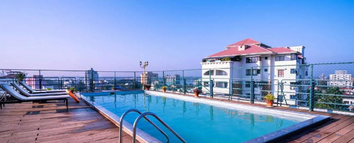 hotel img