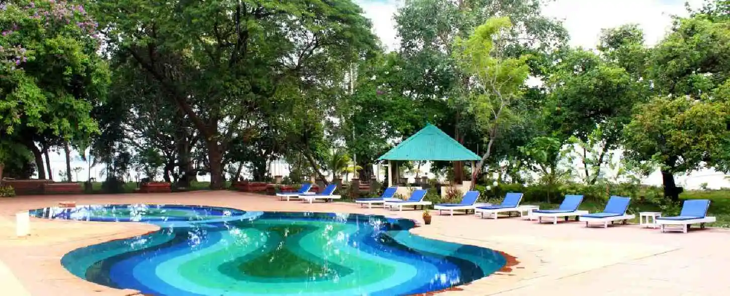 hotel img