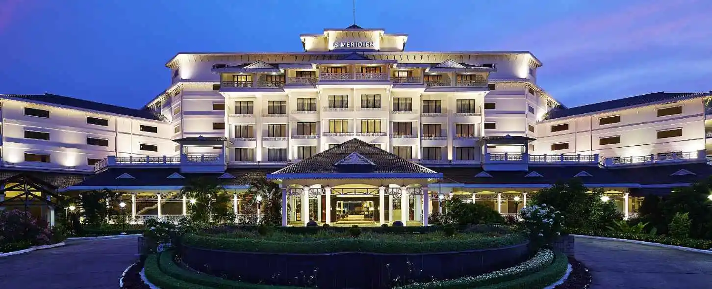 hotel img