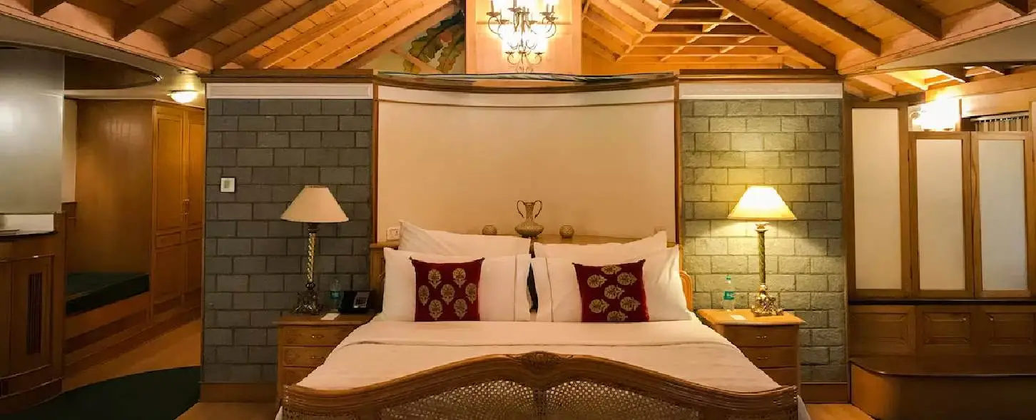 hotel img