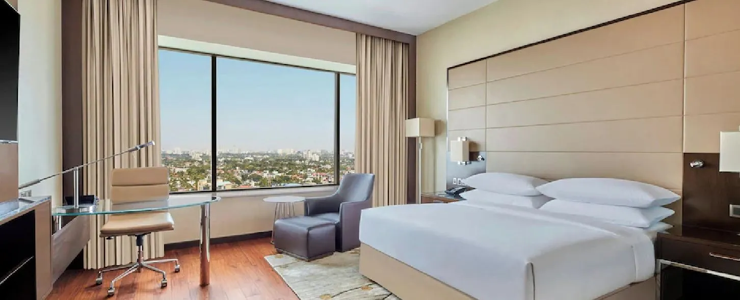 hotel img