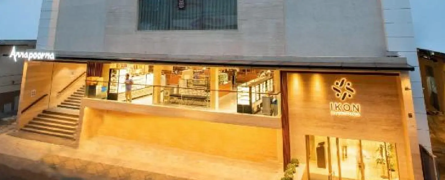 hotel img