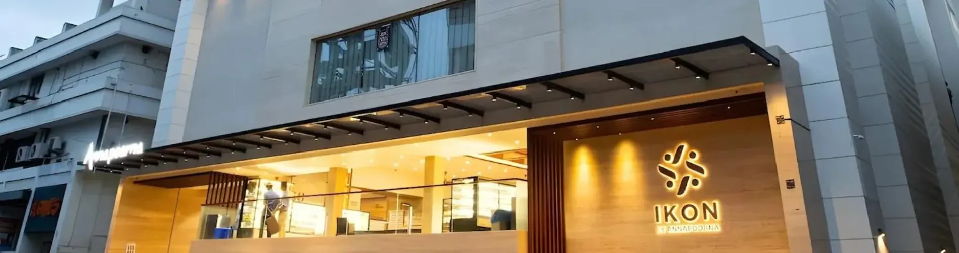 hotel banner