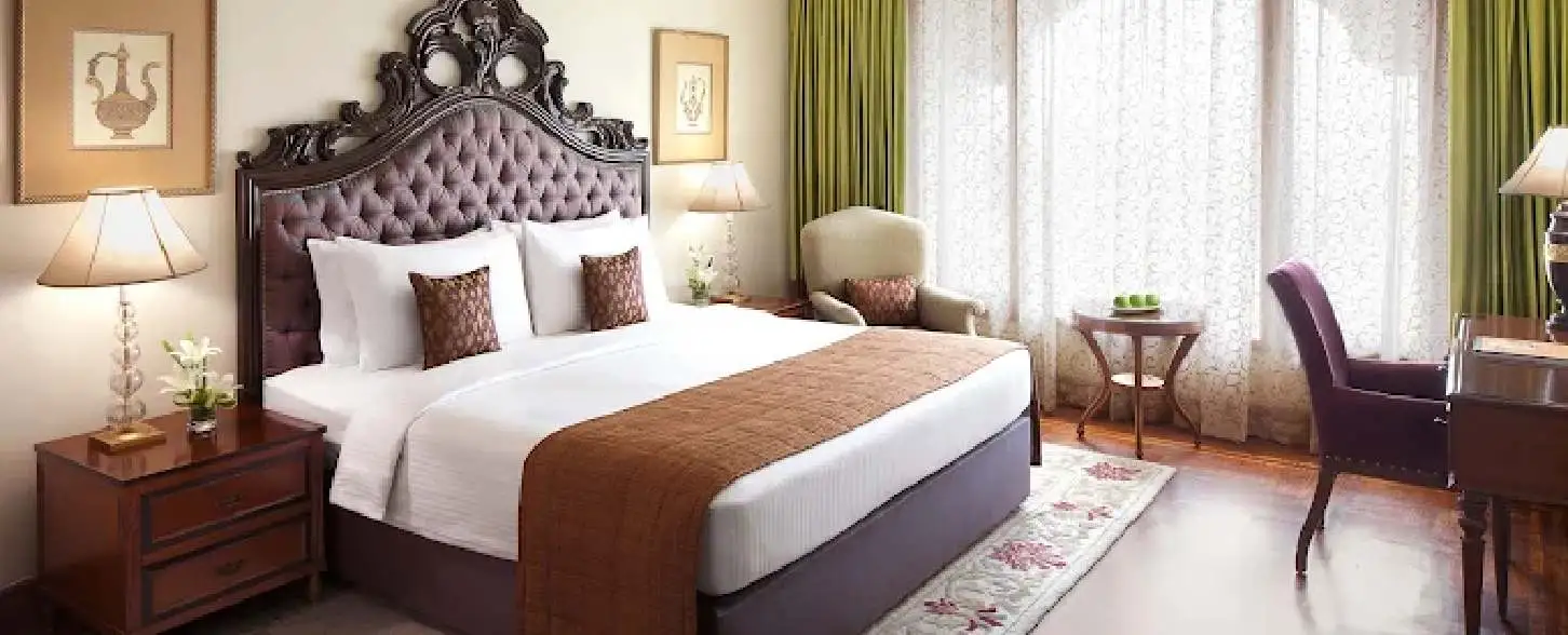 hotel img