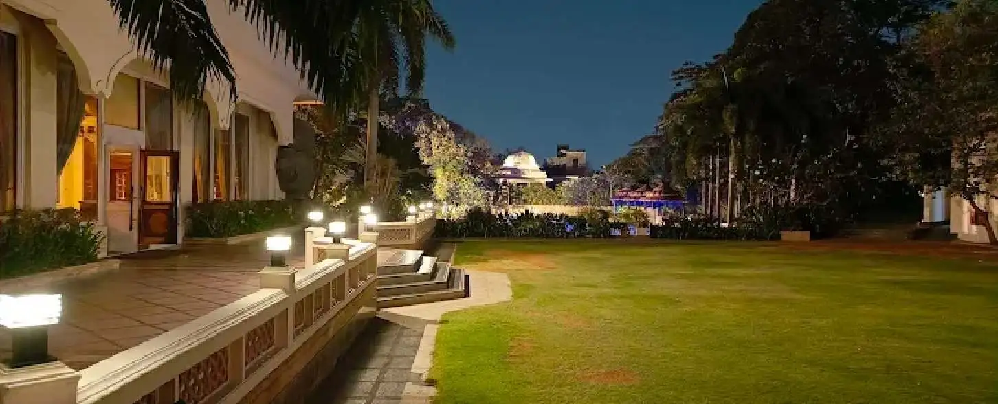 hotel img
