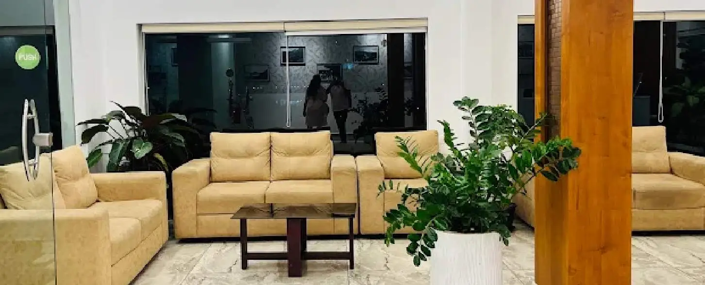 hotel img