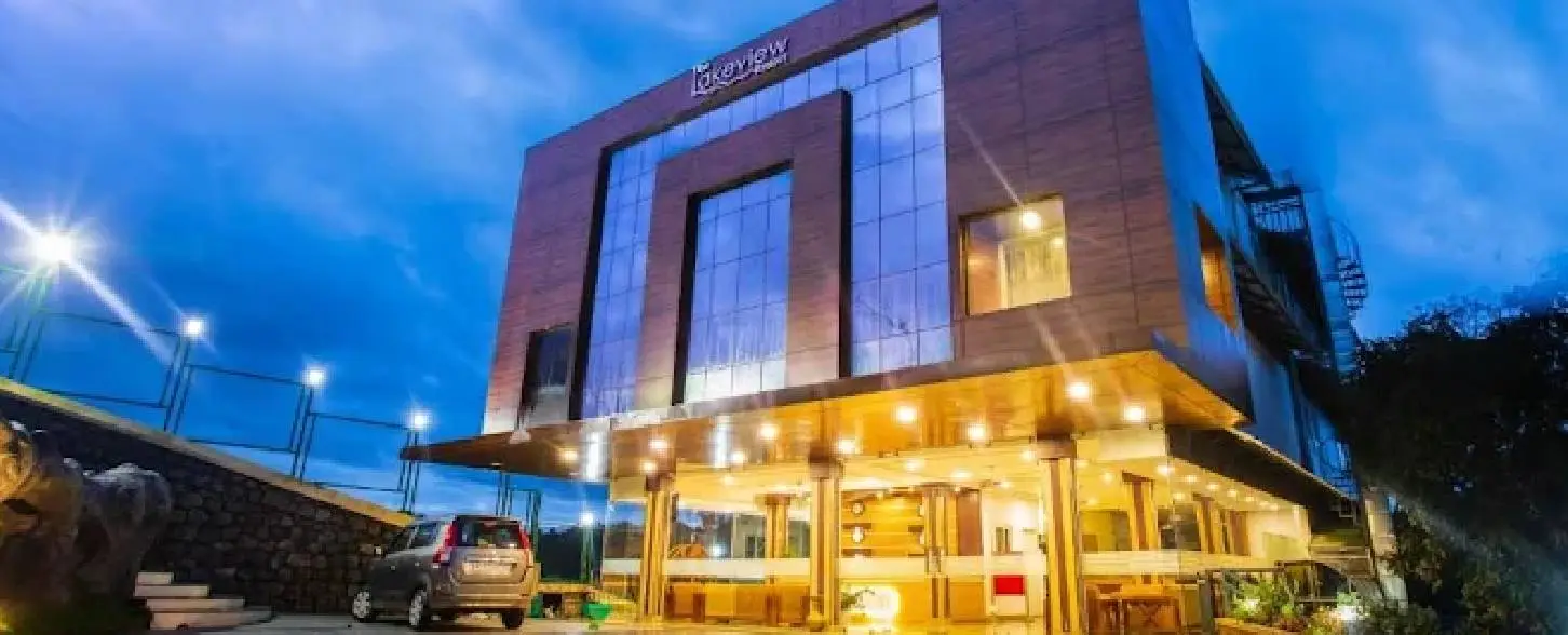 hotel img