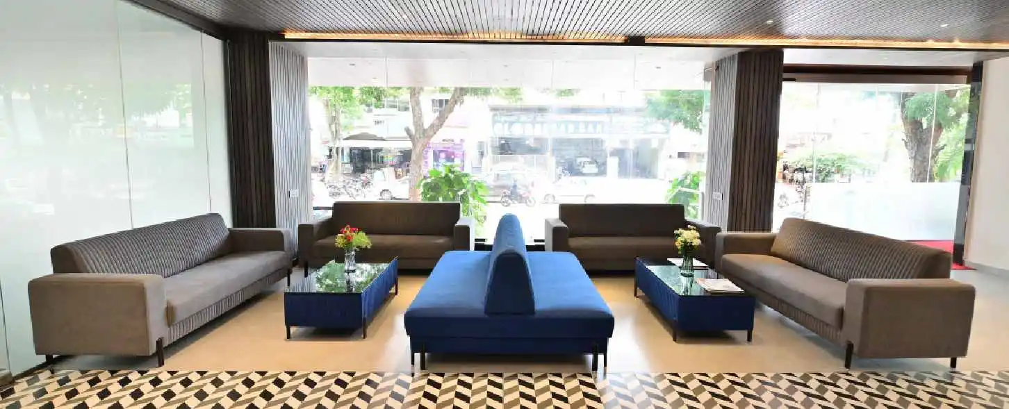 hotel img