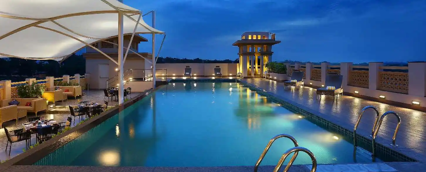 hotel img