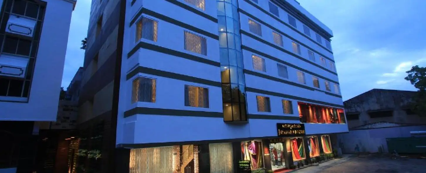hotel img