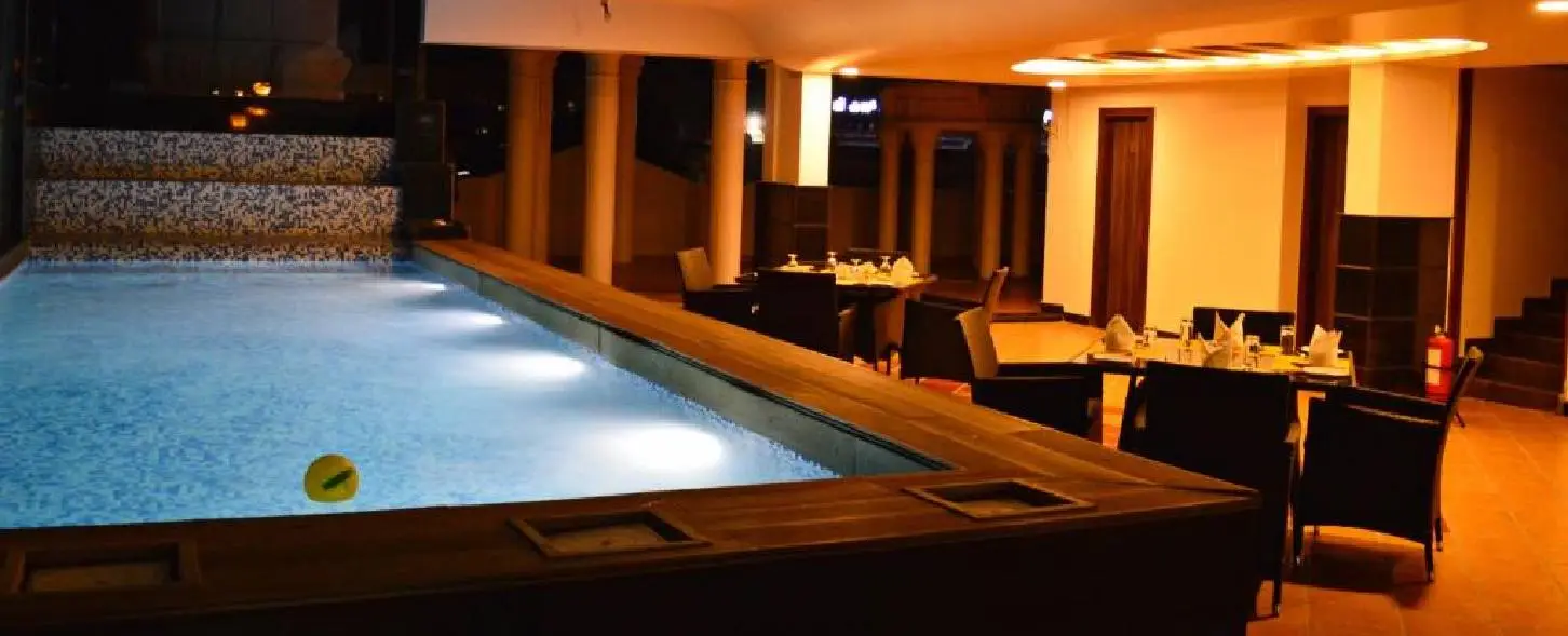 hotel img