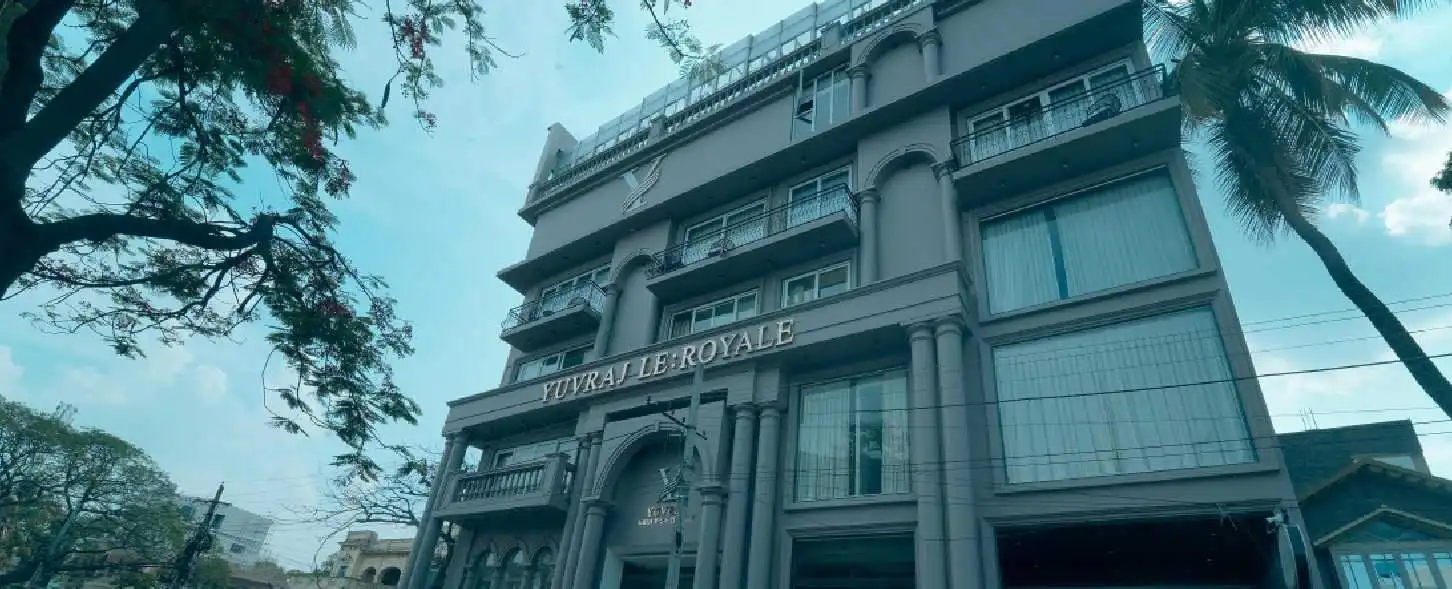 hotel img