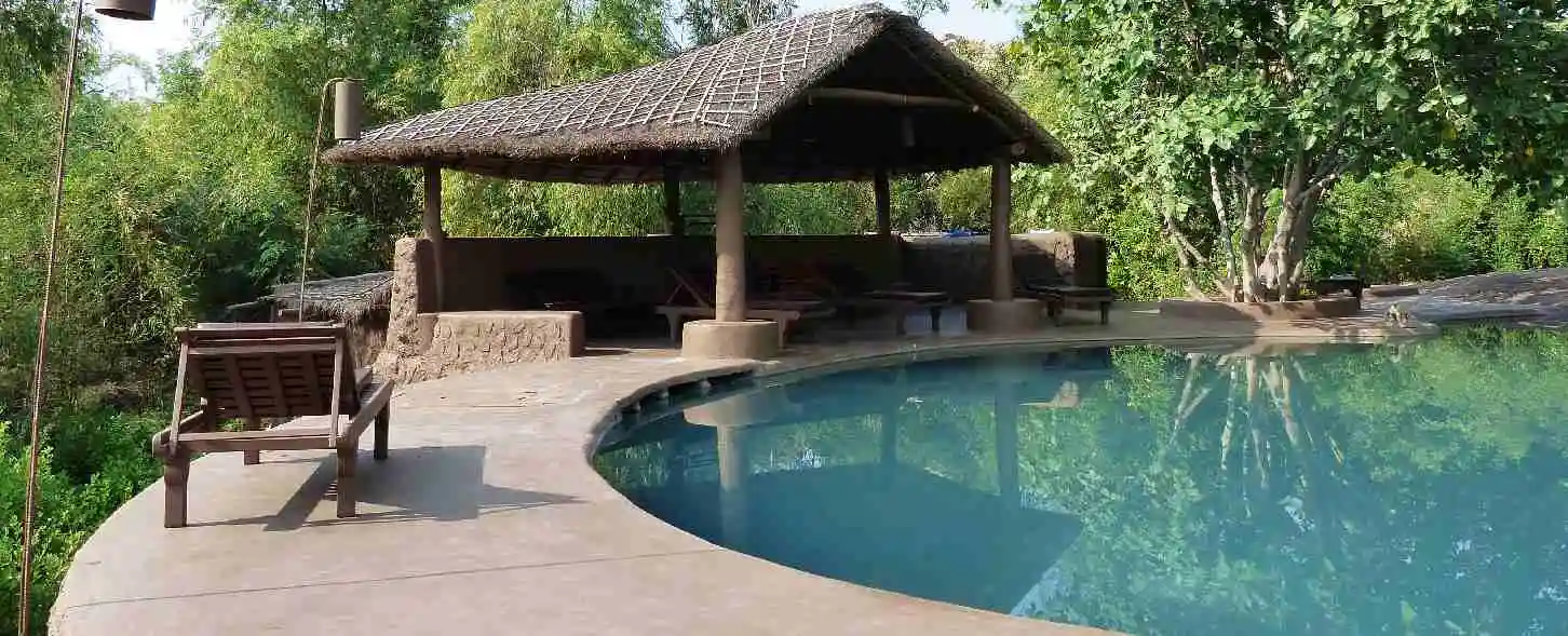 hotel img