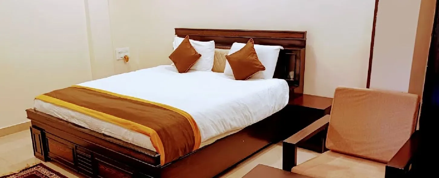 hotel img