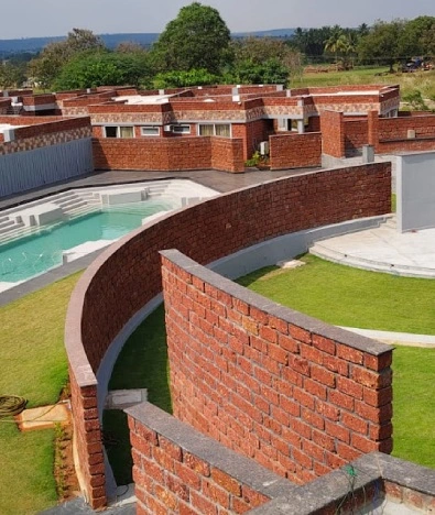 Mavi Retreat