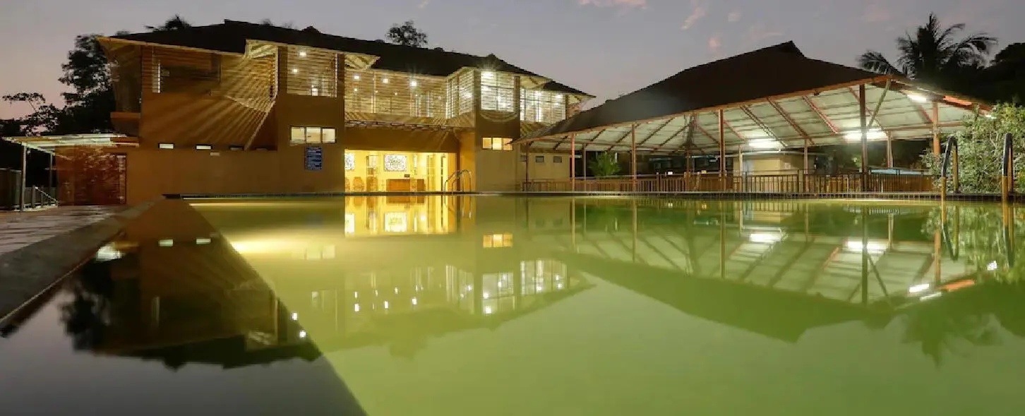 hotel img