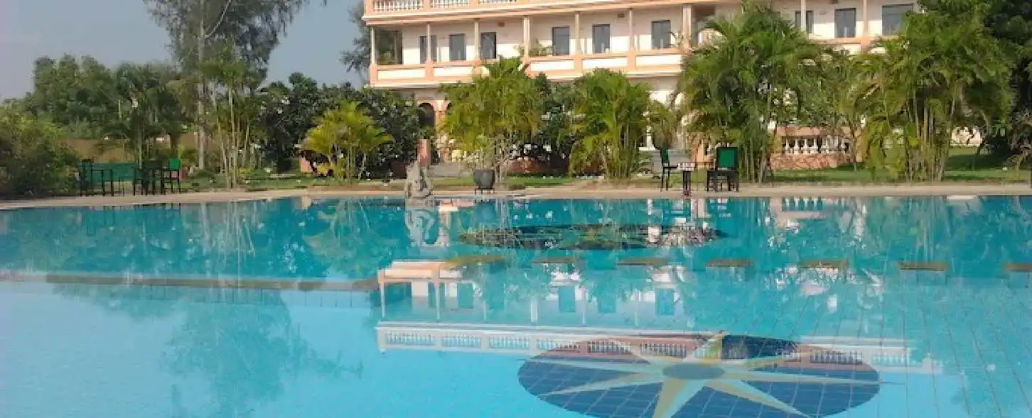 hotel img