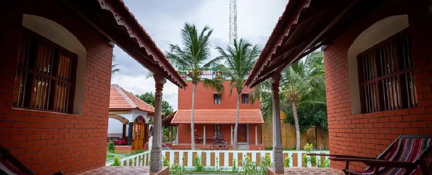 hotel img