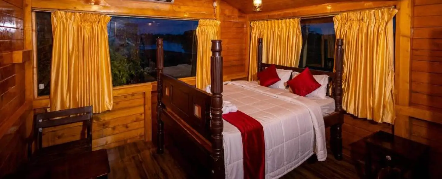hotel img