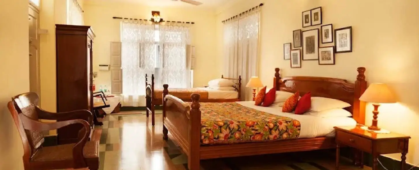 hotel img