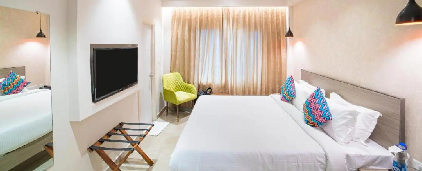 hotel img