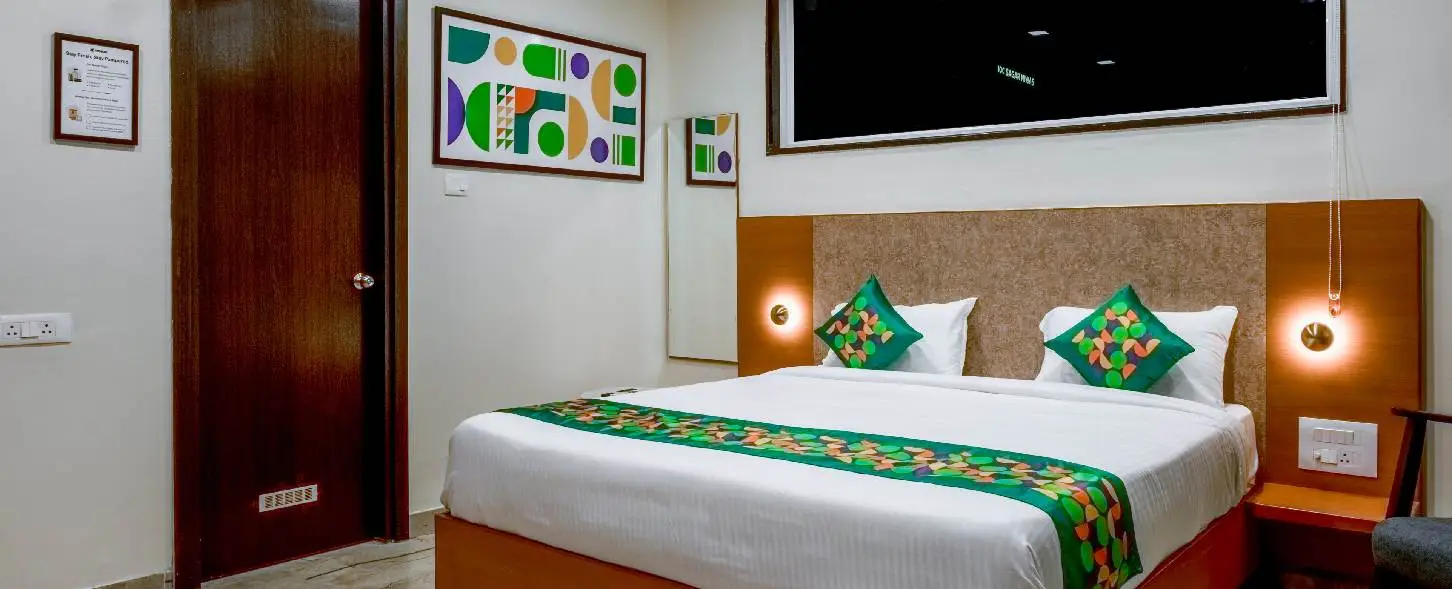 hotel img