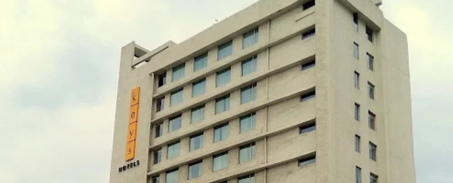 hotel img