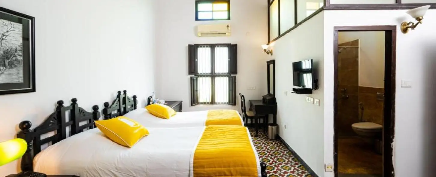 hotel img