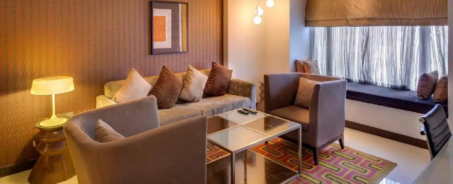 hotel img