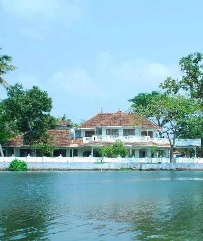 Triveny Camelot Resort & Spa