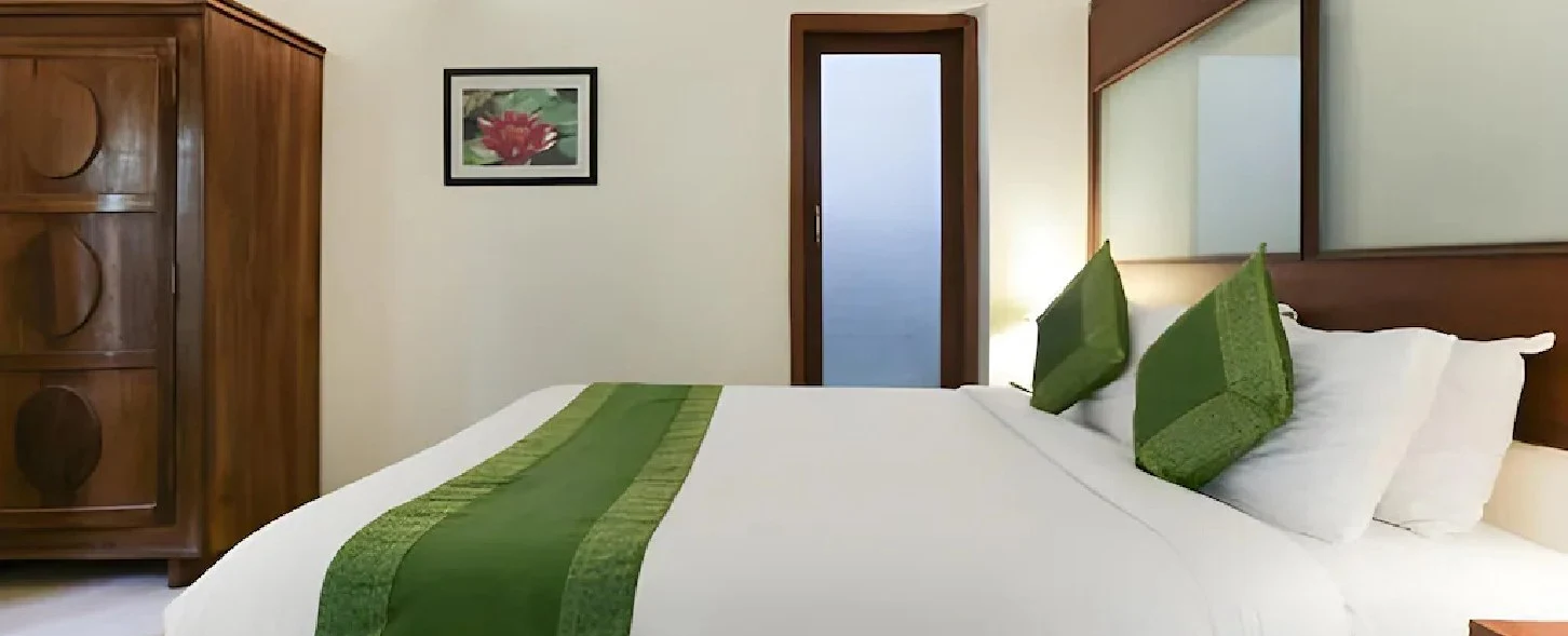 hotel img