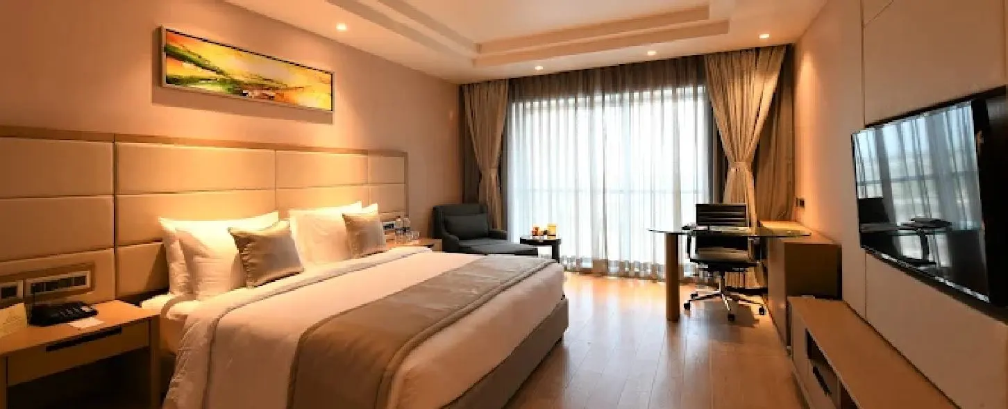 hotel img