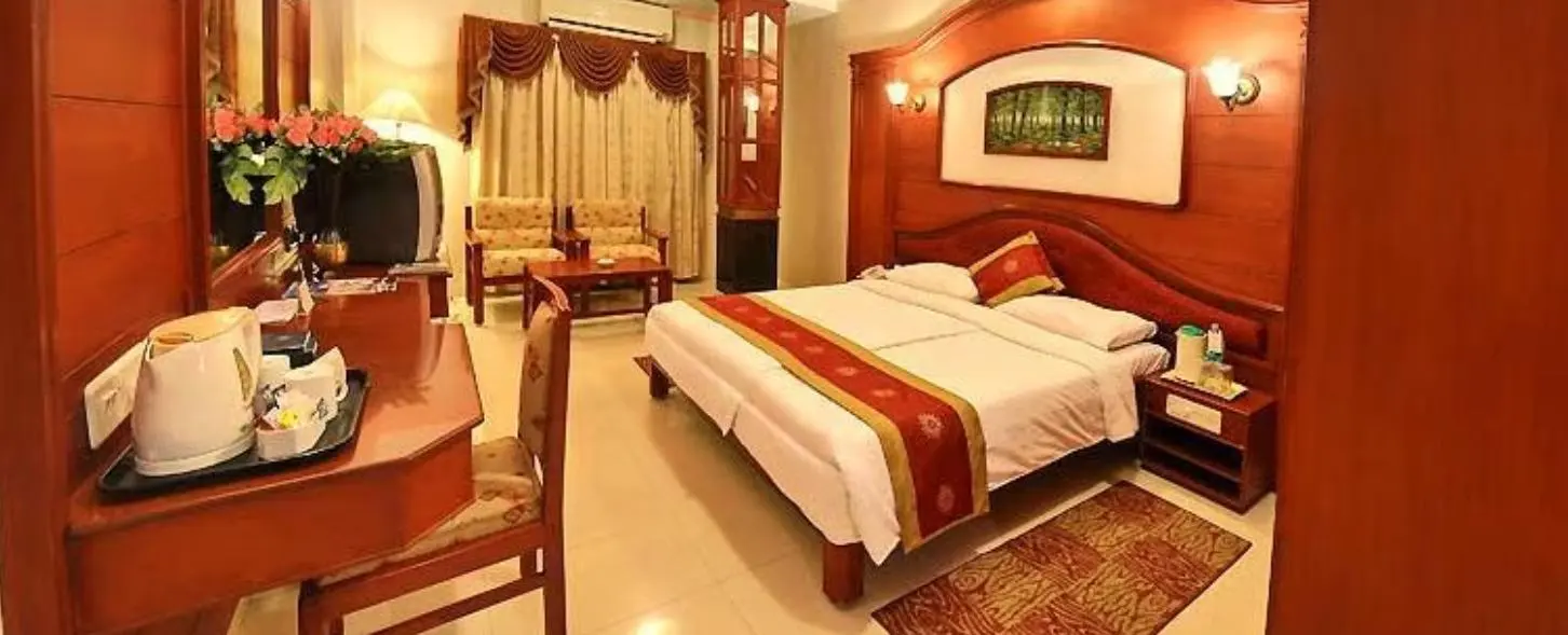 hotel img