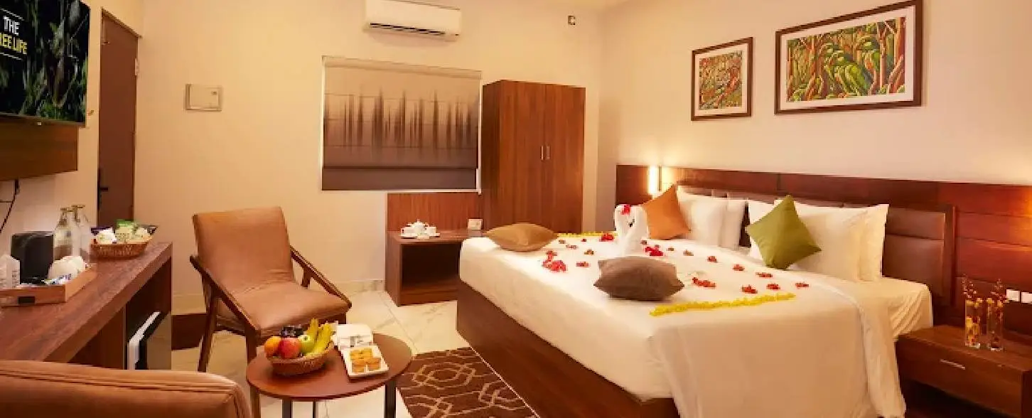 hotel img