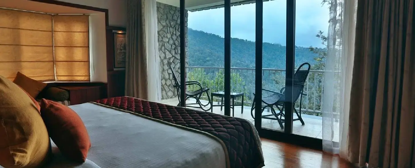 hotel img