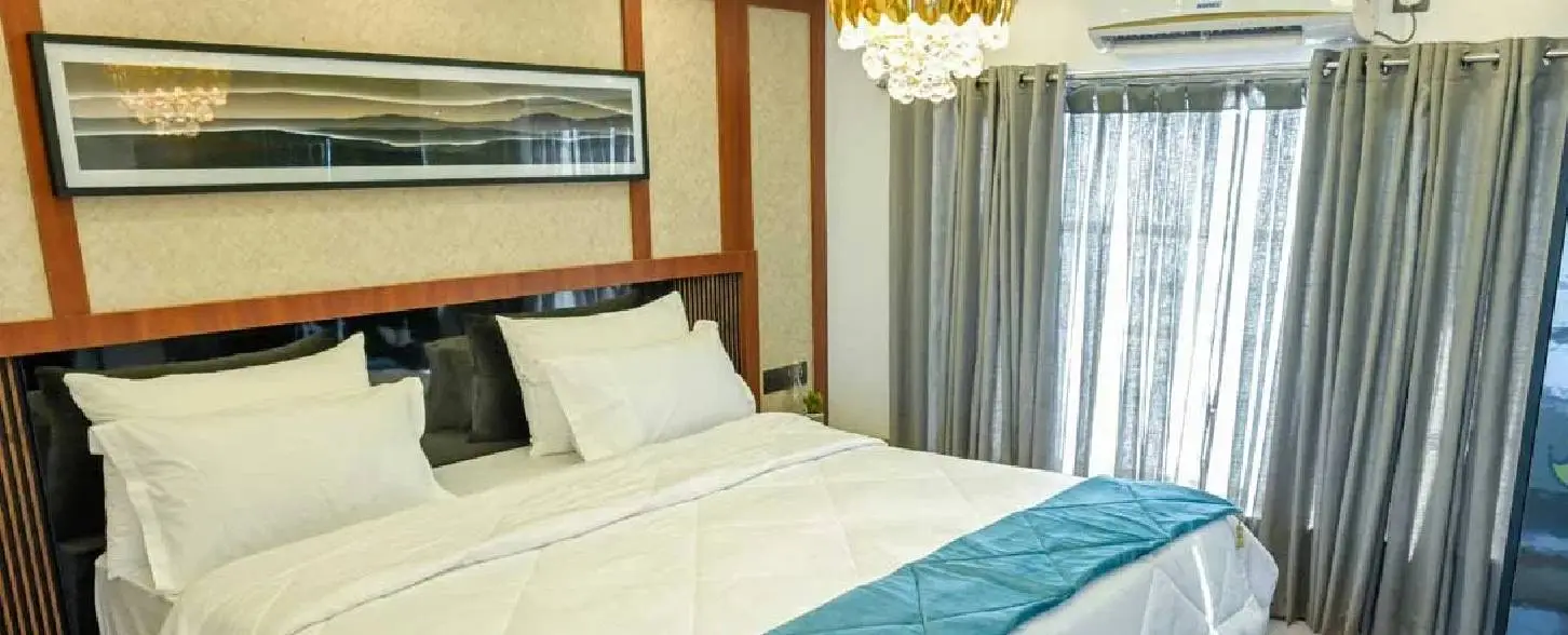 hotel img