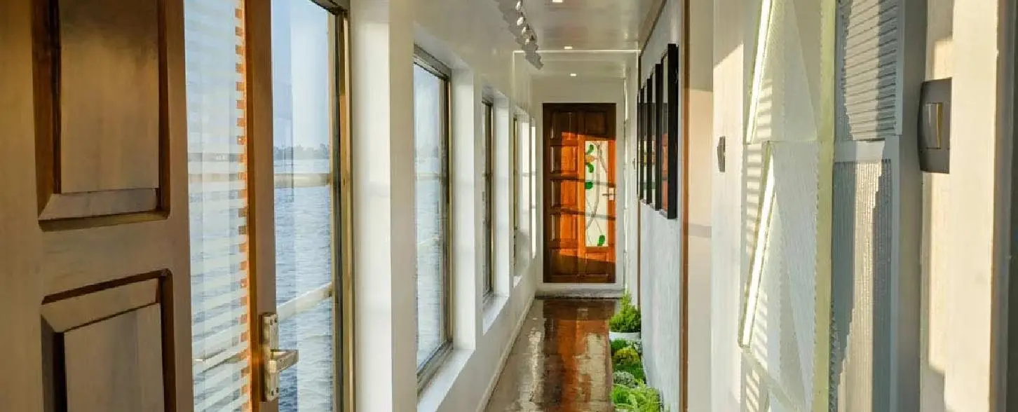 hotel img