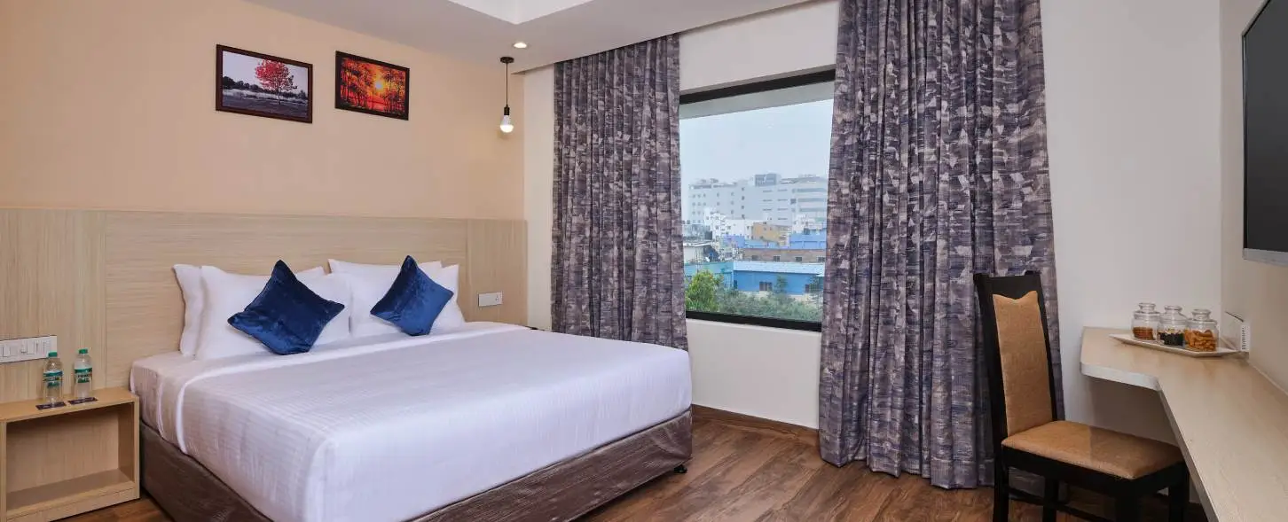 hotel img