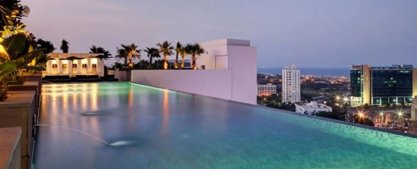 hotel img