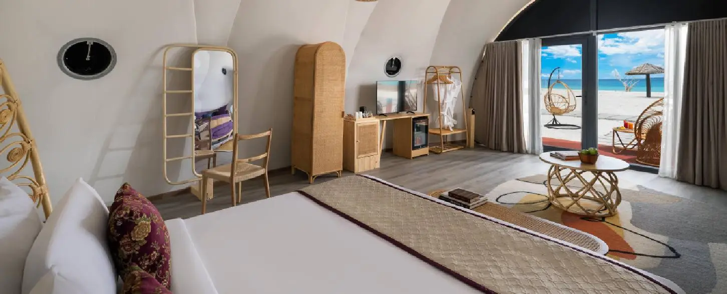 hotel img
