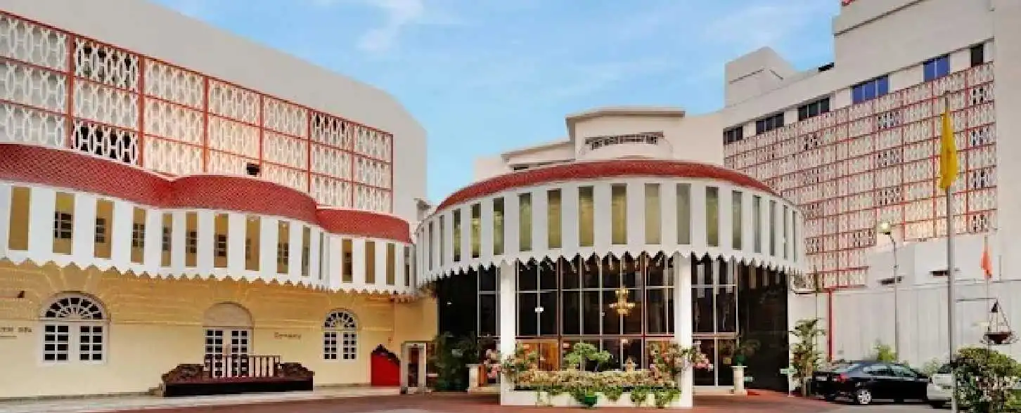 hotel img
